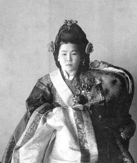 大韩帝国唯一皇后纯贞孝皇后的坎坷人生,纯贞孝皇后的生平简介