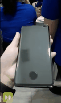 三星S10+真机上手视频偷跑：屏幕指纹与贴膜不兼容